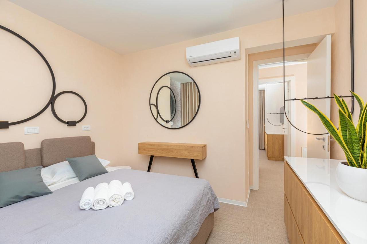 Ragusa Sea View Apartment ภายนอก รูปภาพ